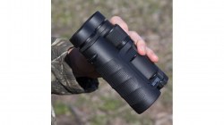 4.Sightmark Solitude 8x42 XD Binoculars SM12102